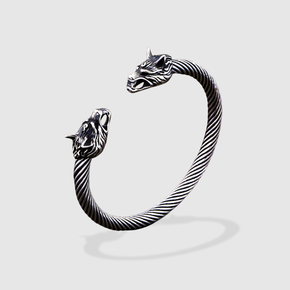 FENRIR WOLF TWISTED ARMRING