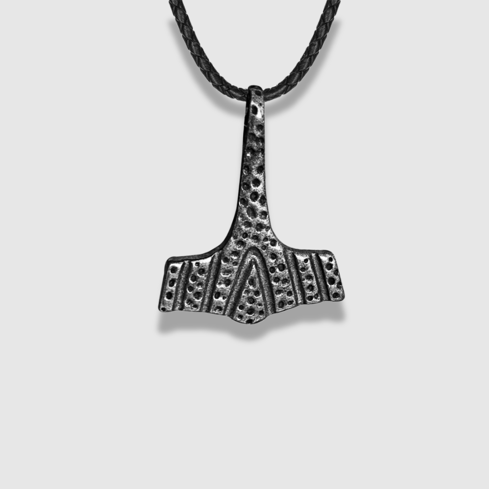 MJÖLNIR RELIC PENDANT NECKLACE